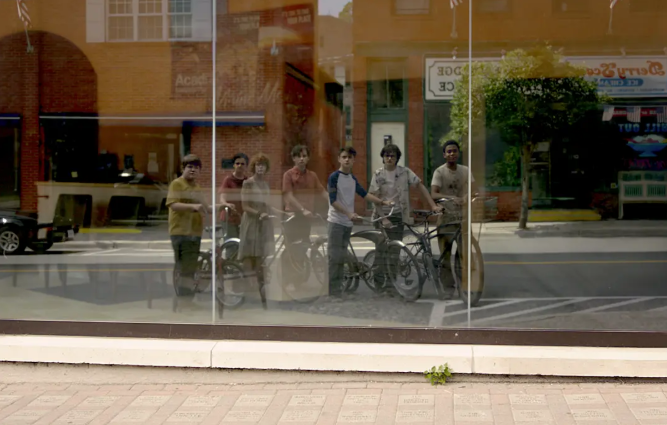 轻松9 分!它有可能是这个时代最棒的剧